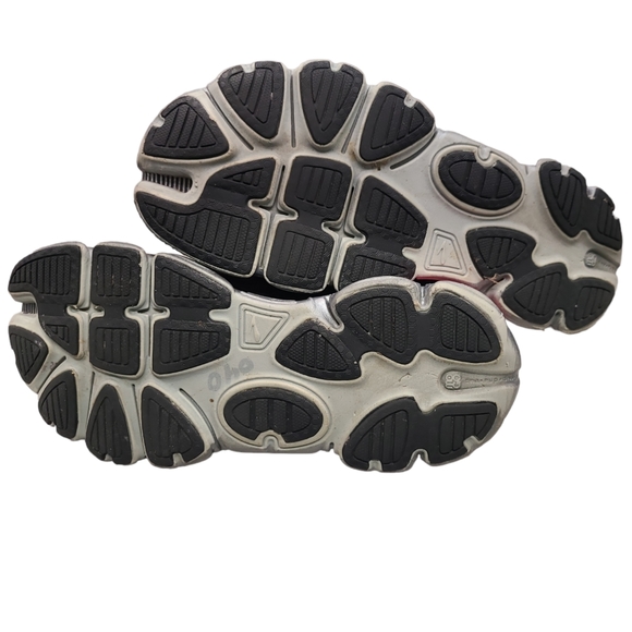 Brooks Pureflow P2 Women’s 10 running sneakers bright coral/pink, black & silver - Picture 13 of 13